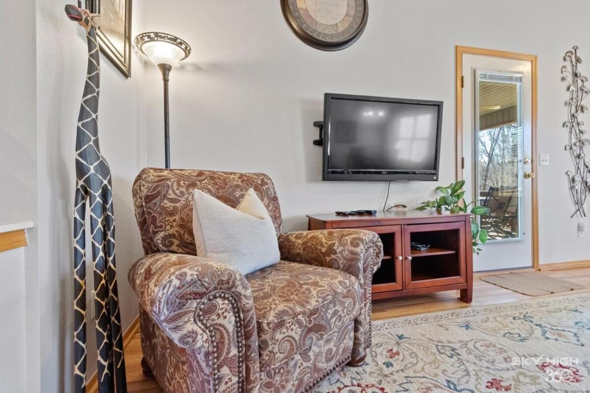 Cozy Quiet Retreat In The Woods Villa Bella Vista Buitenkant foto